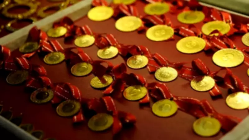 Altın Fiyatları Sert Düştü, İslam Memiş'ten 10 Bin TL Beklentisi Yenilendi