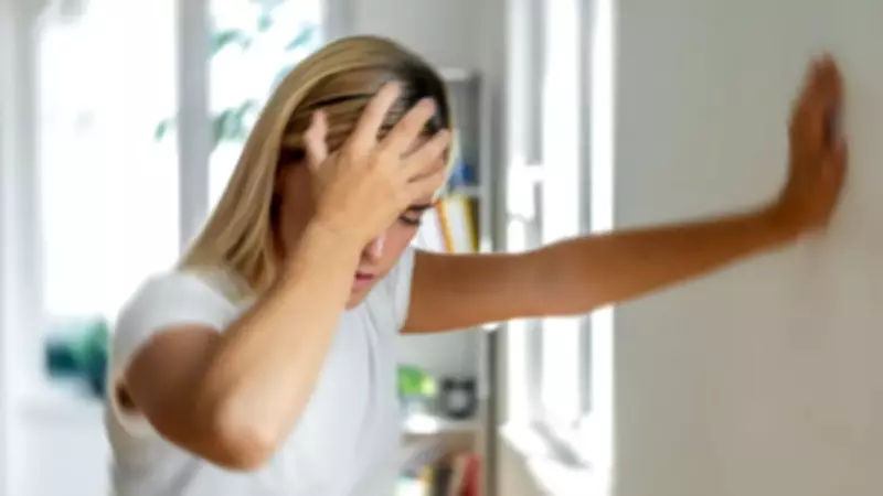Ani Baş Dönmesi Ataklarına Dikkat: İç Kulak Hastalığı Belirtisi Olabilir