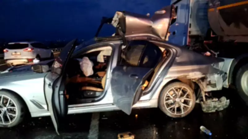 Şanlıurfa'da Zincirleme Trafik Kazası: 5 Yaşındaki Çocuk Hayatını Kaybetti, 5 Kişi Yaralandı