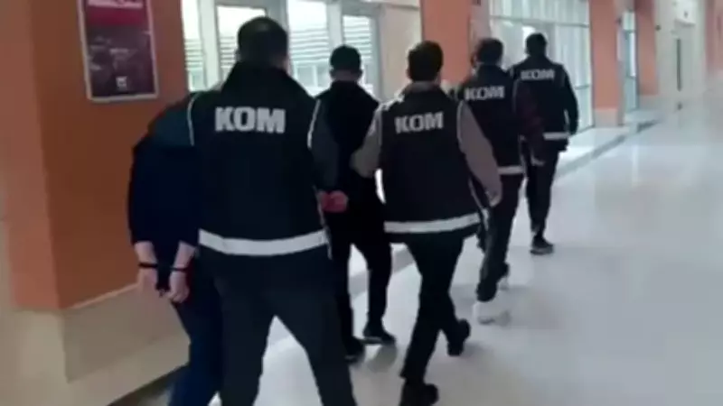 Antalya'da İş Adamından 60 Milyon Lira Haraç İsteyen Silahlı Şebeke Çökertildi