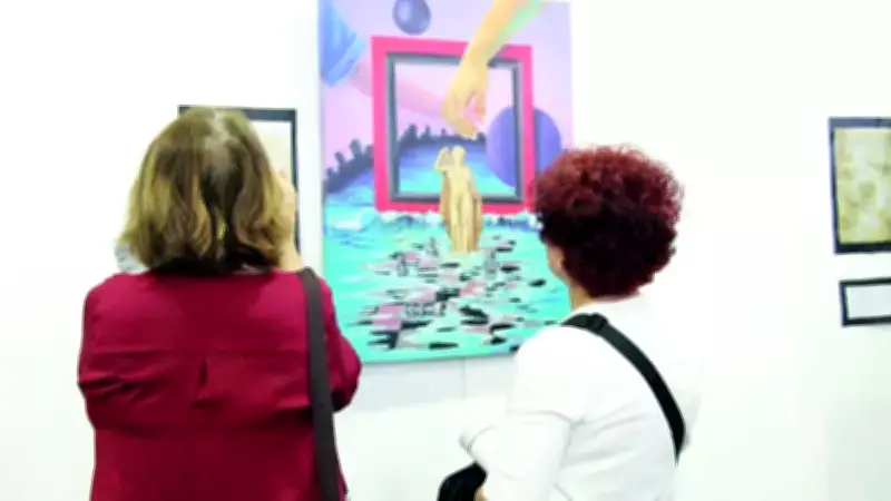 Antalya'da Kadınların Hikayeleri Sanatla Buluştu: 'Kalemden Fırçaya' Sergisi Açıldı