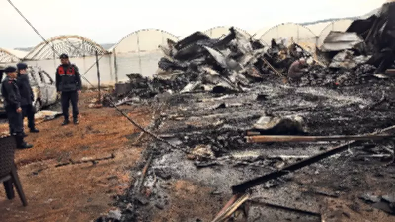 Antalya'da Konteynır Yangını: Hamile Anne ve 5 Çocuğu Hayatını Kaybetti