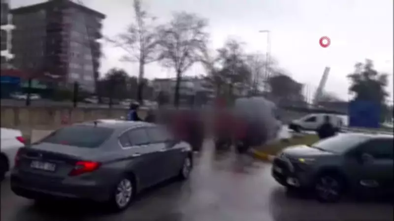 Antalya'da Motokurye Kazada Hayatını Kaybetti, Son Yolculuğuna Meslektaşları Eşlik Etti