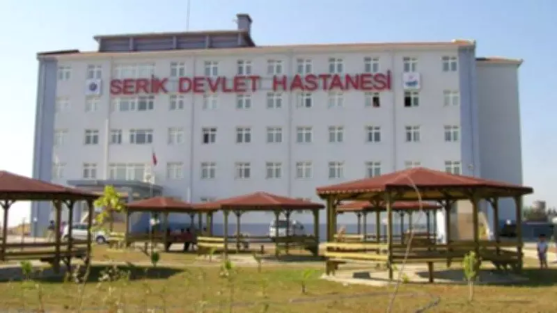 Antalya'da Sağlıkçılara Saldırı: Doktor ve 3 Hemşire Darp Edildi