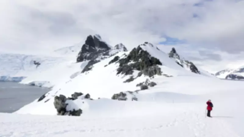 Antarktika'da Buzun Altında Dev Granit Yapı Keşfedildi: 175 Milyon Yıllık Sır