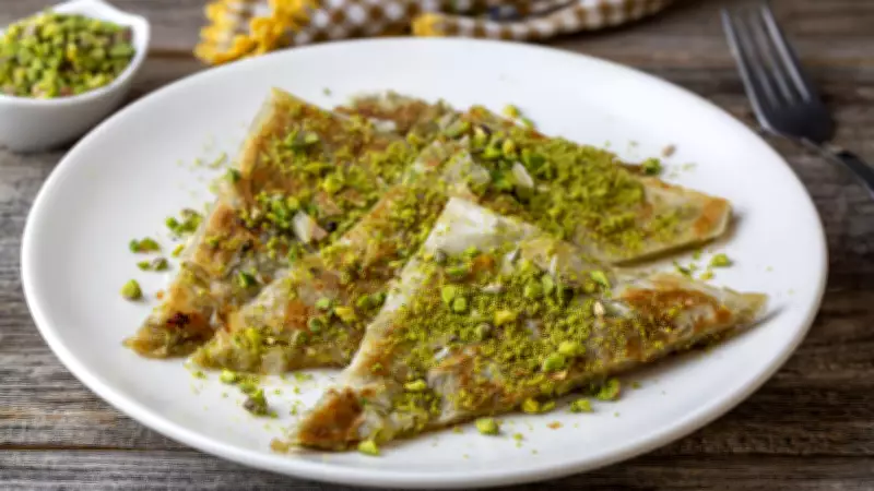 Antep Lezzeti Katmer Tarifi: Evde Pratik Şekilde Nasıl Yapılır?