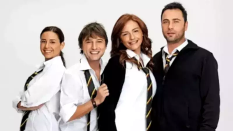 Arka Sıradakiler'in 'Reisi' Oktay'ın Şaşırtan Değişimi Sosyal Medyayı Salladı