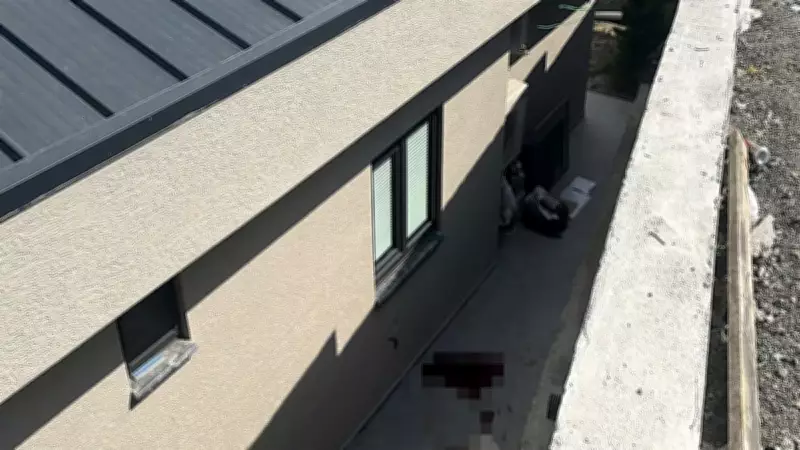 Arkadaşlarıyla Sohbet Ederken 4 Metreden Düştü: Ağır Yaralı