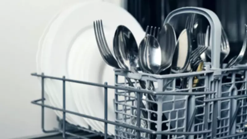 Çatal Bıçaklarınız Parlasın! Bulaşık Makinesindeki Kritik Dizilim Hatası Çözüldü