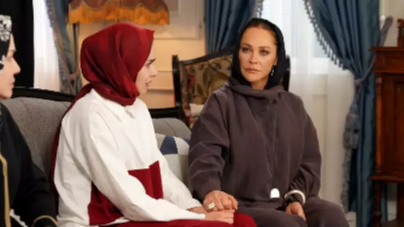 Aynı Yağmur Altında'da Beliz ve Rosa'nın Tehlikeli Yüzleşmesi Yaşandı