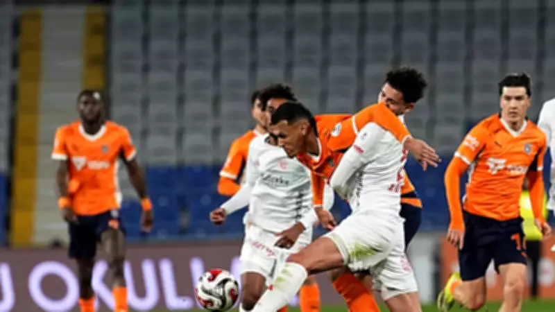 Başakşehir ile Antalyaspor Golsüz Berabere Kaldı, Süper Lig'de Puan Durumu Değişti