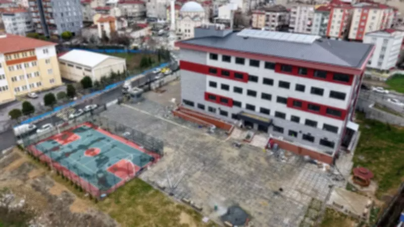 Bağcılar'da Eğitimde Dev Hamle: 7 Yeni Okul İnşaatı ve 4 Okul Güçlendirmesi Sürüyor