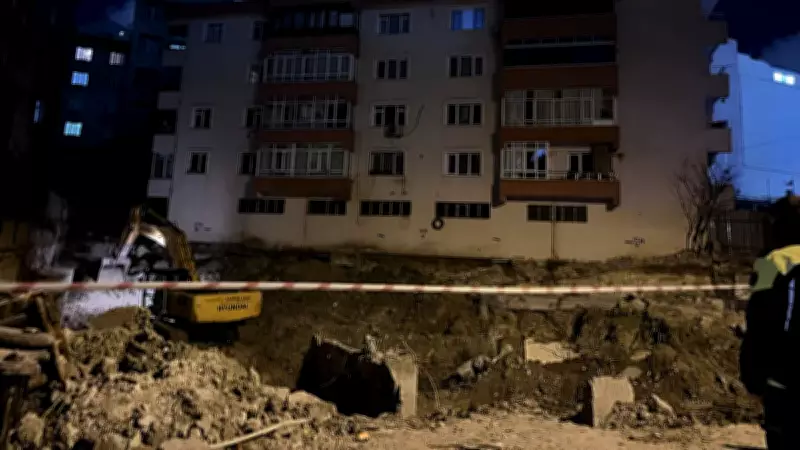 Bahçelievler'de Çökme Riski Oluşan 5 Katlı Bina Acilen Tahliye Edildi