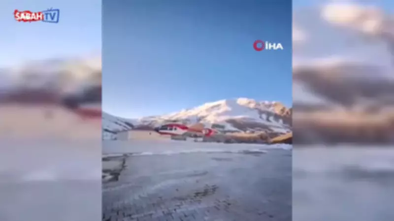 Bahçesaray'da Yaralanan 3 Yaşındaki Çocuk Helikopter Ambulansla Van'a Sevk Edildi