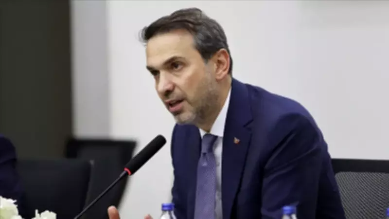 Bakan Bayraktar, Kanada Dışişleri Bakanı ile Enerji İşbirliğini Görüştü