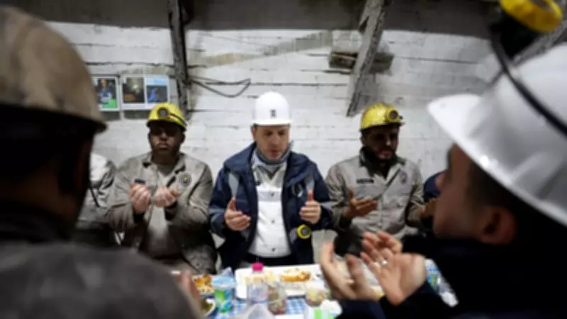 Bakan Bayraktar, Zonguldak'ta -630 Metrede Madencilerle İftarda Buluştu