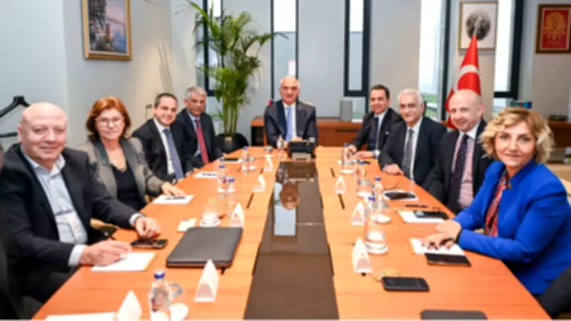 Bakan Ersoy'un Başkanlığında 2026 Turizm Stratejileri İstanbul'da Masaya Yatırıldı