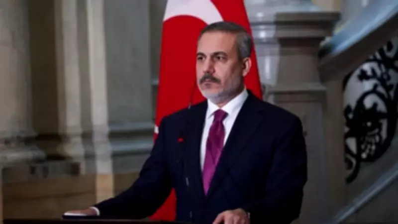 Bakan Fidan, Fransız ve BAE'li Mevkidaşlarıyla Telefon Görüşmesi Yaptı