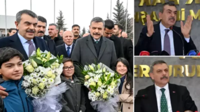 Bakan Tekin: CHP'yi Tosun Paşa'ya Benzettim, Film Seti Gibi Rol Yapıyorlar