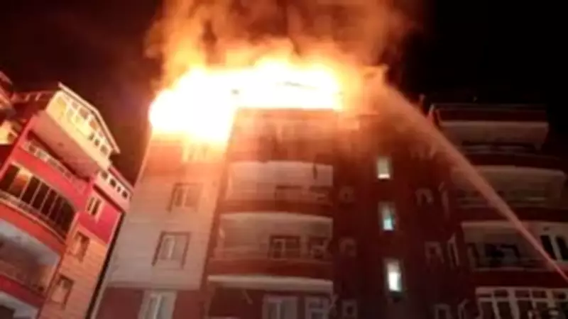 Bartın'da Apartman Yangını: İtfaiye Zamanında Müdahale Etti, 2 Kişi Dumandan Etkilendi