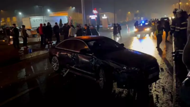 Bartın'da Zincirleme Kaza: 4 Araç Birbirine Girdi, 2 Kişi Yaralandı