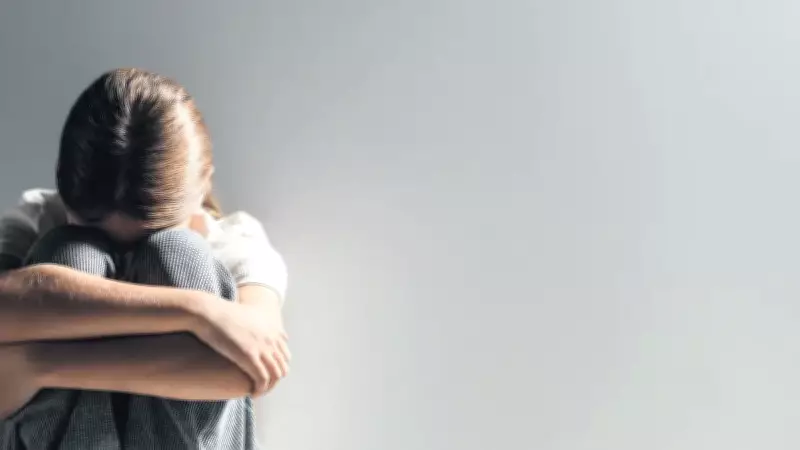 Batı'nın Medeniyet Maskesi Düştü: Arşivlerdeki Çocuk Dosyaları Korkutuyor