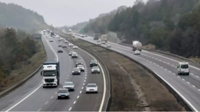 Bayram Dönüşünde Anadolu Otoyolu'nda Akıcı Yoğunluk Yaşanıyor