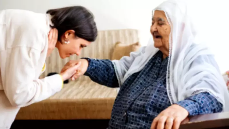 Bayram Harçlığı Geleneği Dijitalleşiyor: El Öpme Yerini IBAN'a mı Bırakıyor?