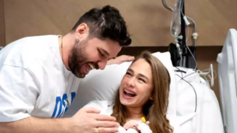 Begüm Öner Anne Oldu: Kızı Karya'yı Kucağına Aldı, Heyecanını Paylaştı