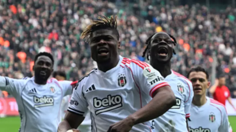 Beşiktaş, Agbadou'nun Yanına İngiltere'den Dev Stoper Transferi İçin Çalışıyor