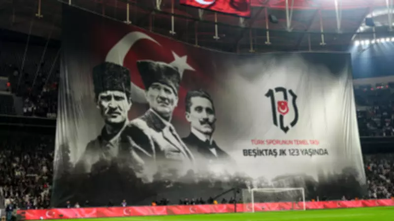 Beşiktaş Taraftarından 123. Yıla Özel Duygusal Pankart ve Koreografi