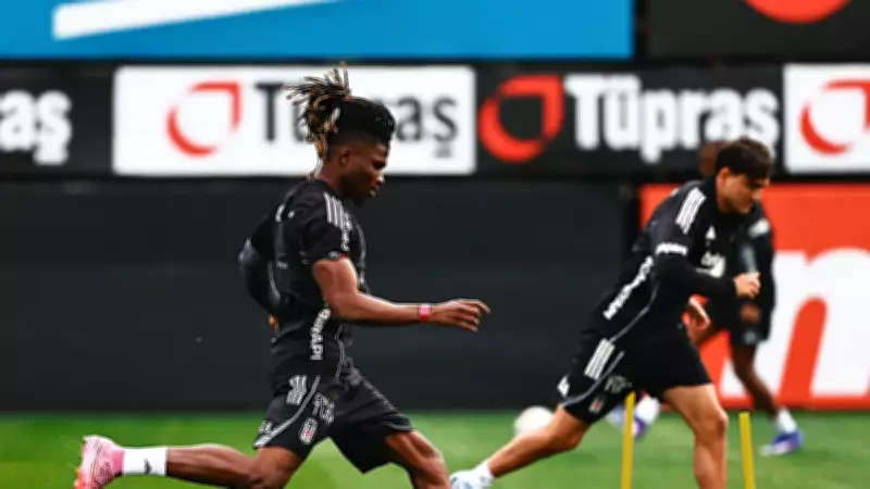 Beşiktaş'ta Sakat Oyuncular Antrenmanda: Topçu ve Toure Takımla Çalıştı