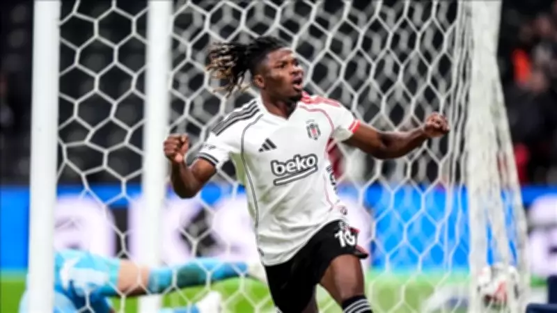 Beşiktaş'ta Sakatlık Güncellemesi: Emirhan Topçu Döndü, El Bilal Toure Derbide Yok