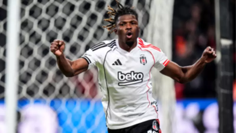 Beşiktaş'ta Sakatlıktan Dönen İki Yıldız Antrenmanlara Başladı