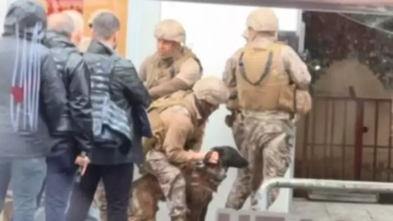 Beşiktaş'taki Banka Rehin Olayında 'Takıntılı Aşk' Şoku: İşten Çıkarılan Şüpheli, Aşık Olduğu Kadın İçin Geri Döndü