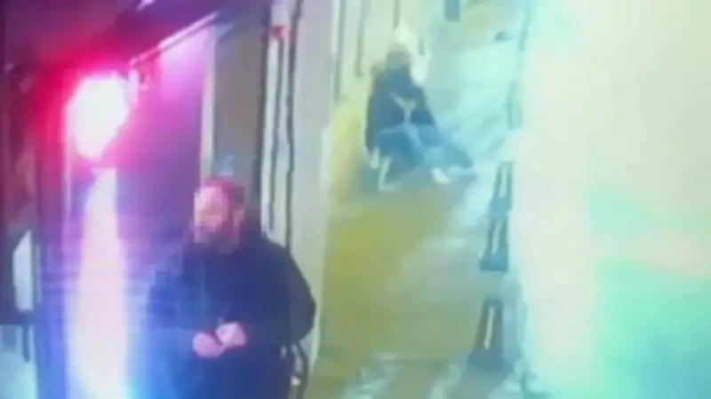 Beyoğlu'nda Uyuyan Kişinin Telefonunu Çalan Şüpheli Suçüstü Yakalandı