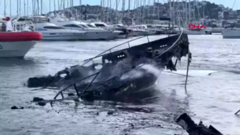 Bodrum'da Marinada Çıkan Yangında 8 Motoryat Alev Alev Yandı