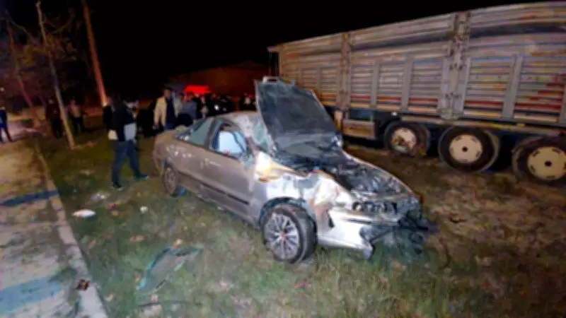 Bolu'da Feci Trafik Kazası: 4 Kişi Yaralandı, Araçlar Hurdaya Döndü