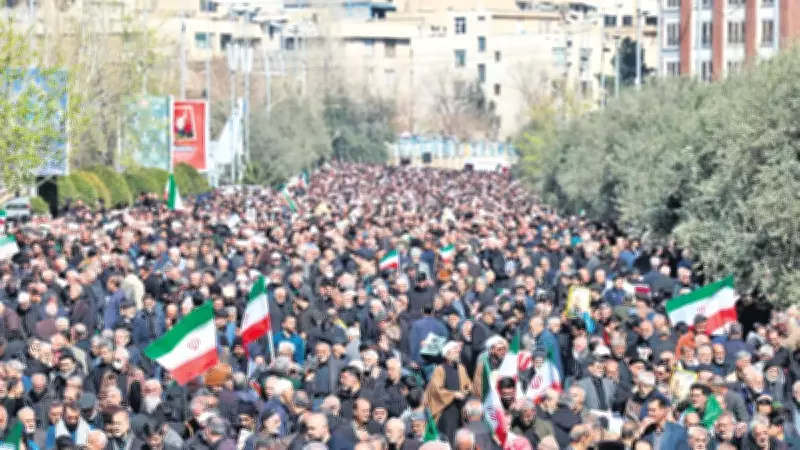 Bombaların Gölgesinde İntikam Yemini: İran Halkı ABD ve İsrail'e Karşı Tek Yumruk
