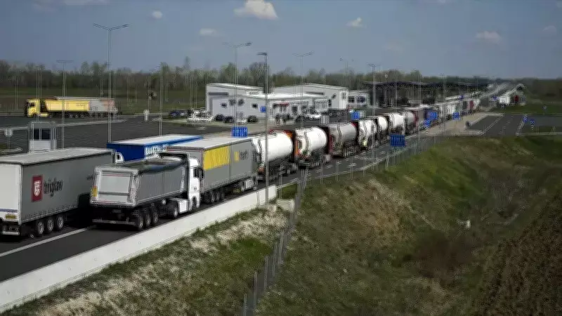 Bosna Hersek'te Kamyoncular EES Protestosu: Sınır Kapılarında Uzun Kuyruklar