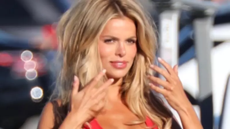 Brooks Nader, 'Sahil Güvenlik' Rolüne Gelen Tepkilere Yanıt Verdi