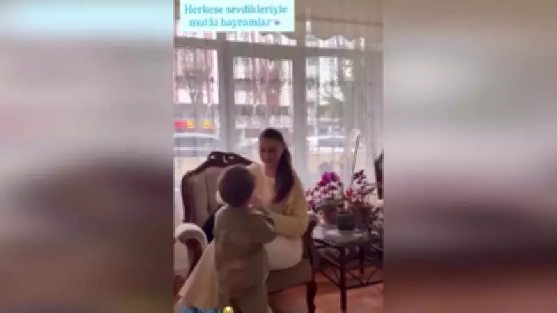 Burcu Özberk Bayramda Yeğenlerine Harçlık Dağıttı | İçten Anlar