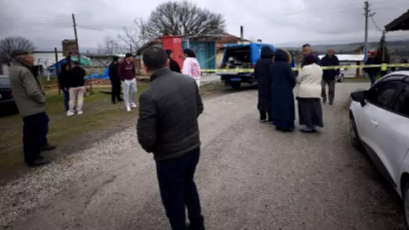 Bursa'da Alacak Kavgası Kanlı Bitti: Dayı, Yeğenini Öldürdü, 2 Kişiyi Yaraladı