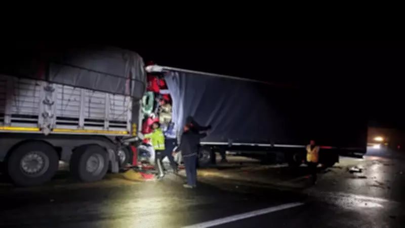 Bursa'da Feci TIR Kazası: 1 Kişi Hayatını Kaybetti