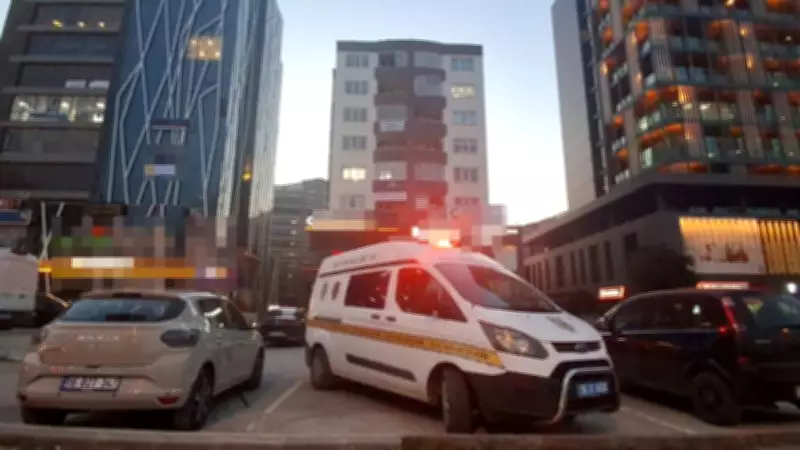 Bursa'da Güzellik Merkezinde Korkunç Olay: İki Kişi Başından Vuruldu