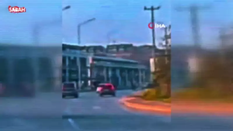 Bursa'da Kontrolsüz Şerit Değişimi Motosiklet Kazasına Yol Açtı