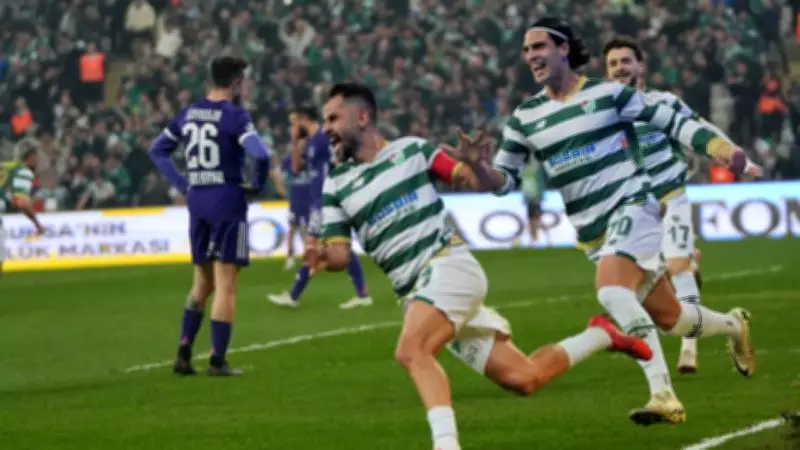 Bursaspor, Gebzespor'u 2-0 Yenerek Şampiyonluk Yolunda Kritik Zafer Aldı