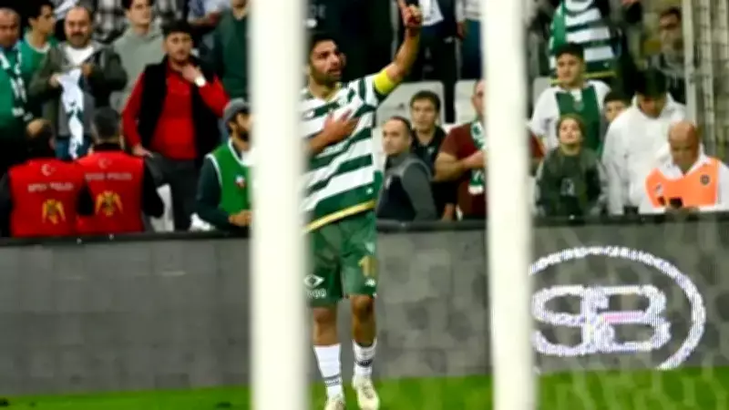 Bursaspor'dan Muhammet Demir Açıklaması: Ameliyat Başarılı