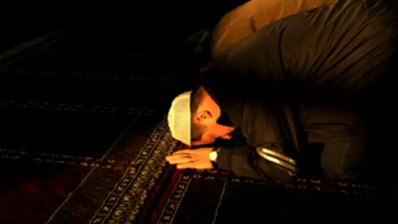Cemaatle Tesbih Namazı Nasıl Kılınır? Diyanet Açıklaması ve Detaylı Kılınış Rehberi