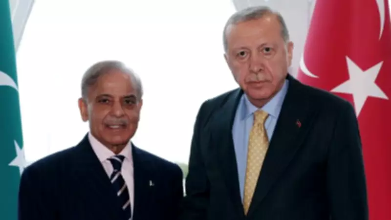 Cumhurbaşkanı Erdoğan, Pakistan Başbakanı Şahbaz Şerif ile Telefonda Görüştü